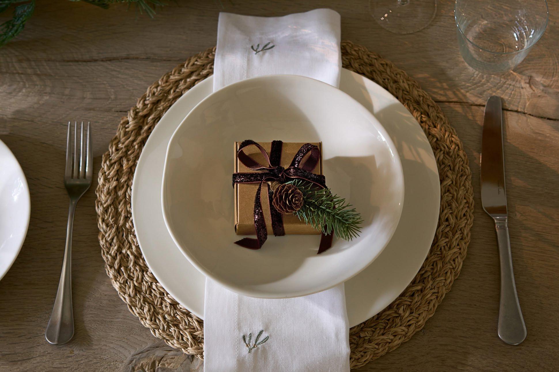 the relaxed table